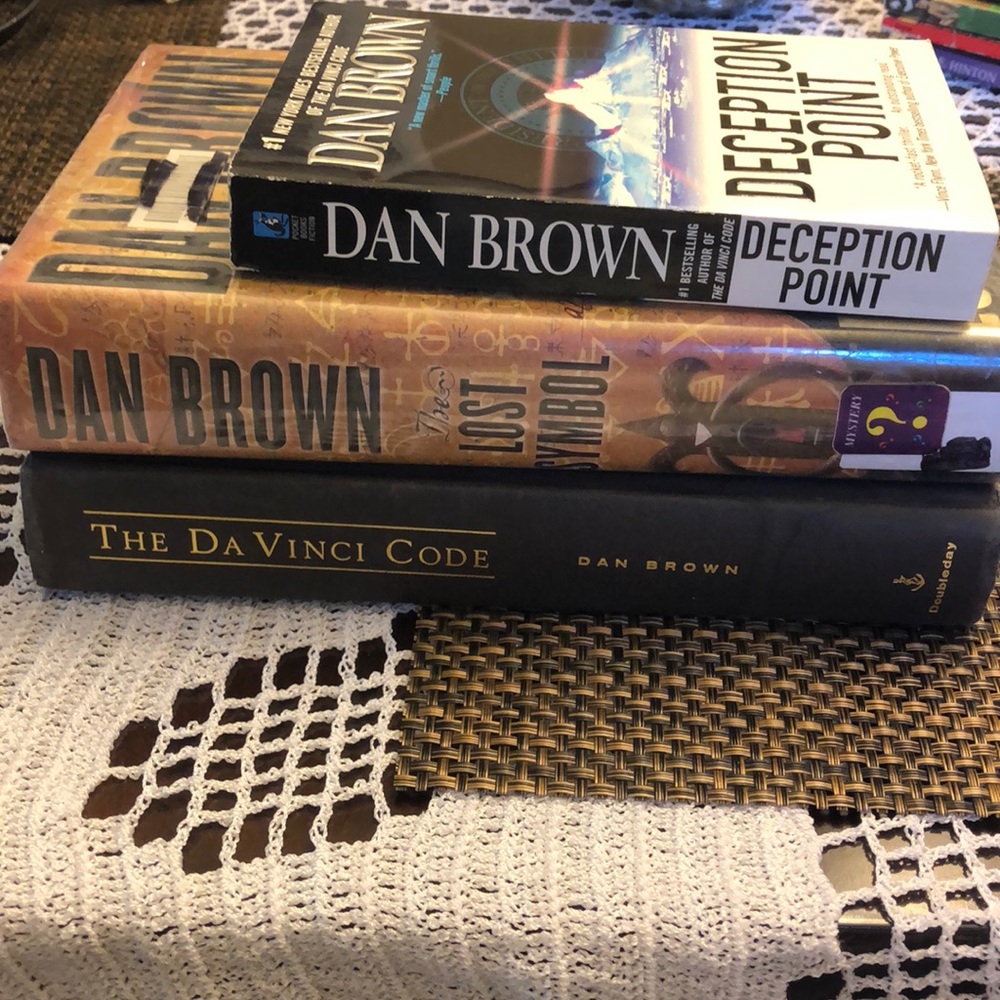 Books by Dan Brown. Various conditions.